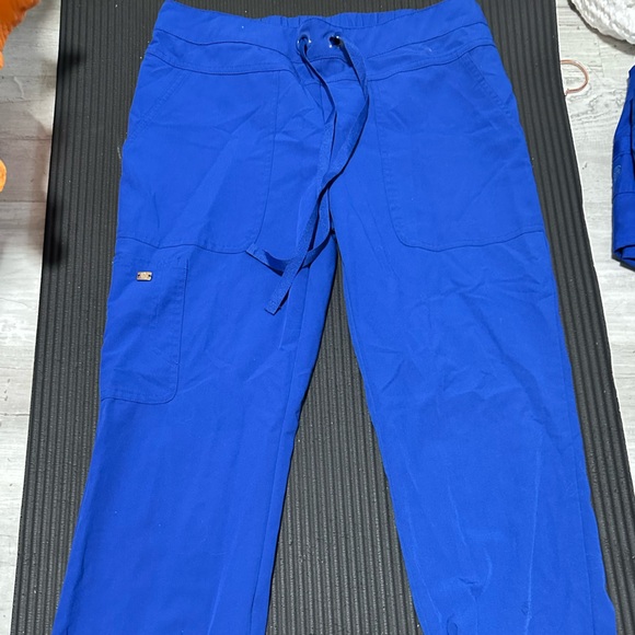 6 pair blue scrub pants - Picture 4 of 6